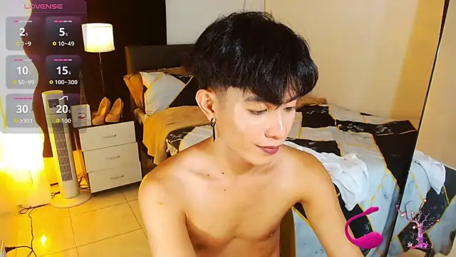 WildestTwink Pertunjukan Webcam