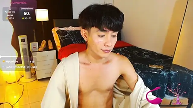 WildestTwink: διαδικτυακό σόου στην κάμερα