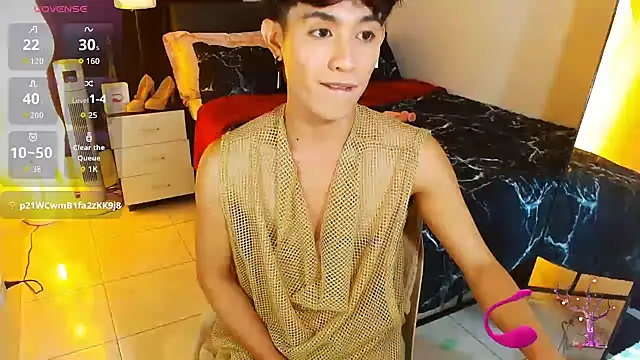 Show modela WildestTwink na web-kameri
