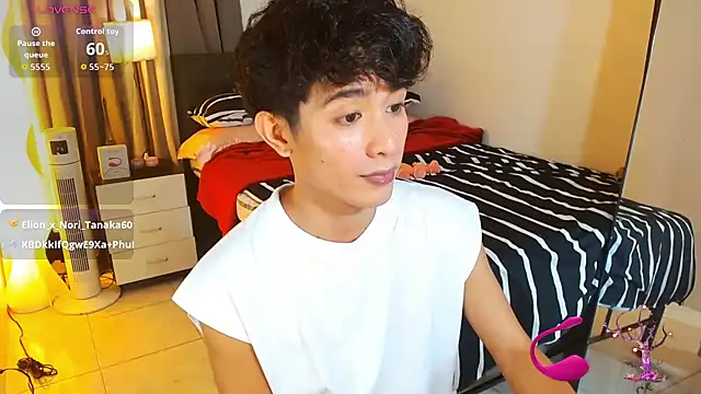 โชว์เว็บแคมของ WildestTwink