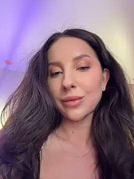 NotsoAmateur Chat XXX in diretta
