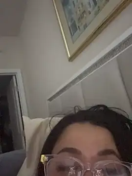 הופעת וובקאם של crazy4coco