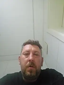 ktmtom247 Webcam-Show