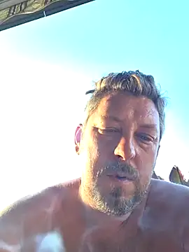 הופעת וובקאם של ktmtom247