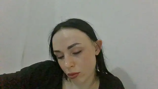 Trinsy_Love's Live Chat Room