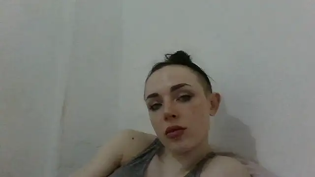 Trinsy_Love live XXX chat