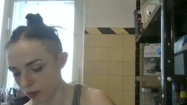 Chat XXX en directo de Trinsy_Love
