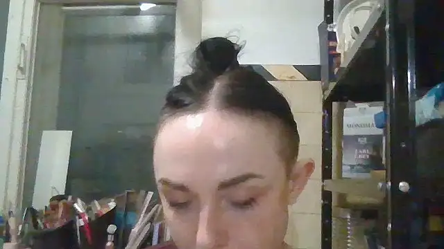 Trinsy_Love Chat XXX in diretta