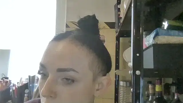 دردشة Trinsy_Love الجنسية المباشرة