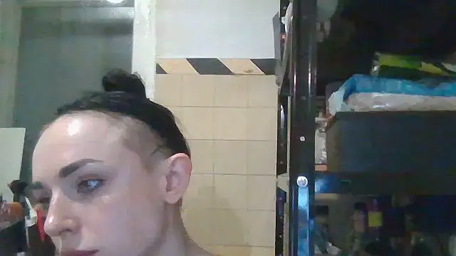 Trinsy_Love's Live XXX Chat