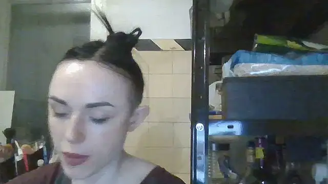 Trinsy_Love's Live XXX Chat