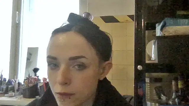 Trinsy_Love's Live XXX Chat