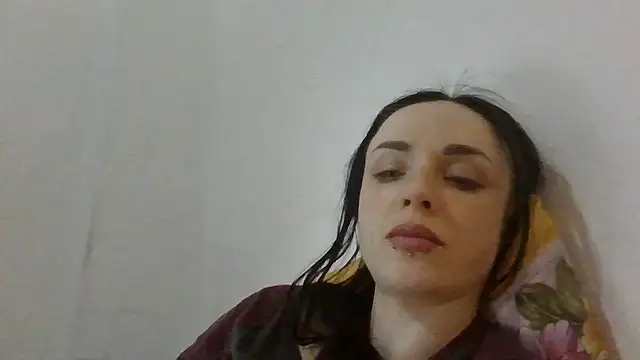 Trinsy_Love: απευθείας συνομιλία ΧΧΧ