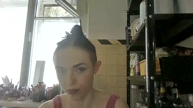 Trinsy_Love live XXX chat