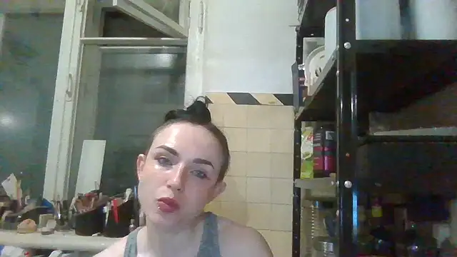 Chat XXX en directo de Trinsy_Love