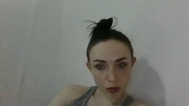 Trinsy_Love's Live XXX Chat
