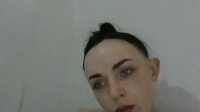 Trinsy_Love's Live XXX Chat