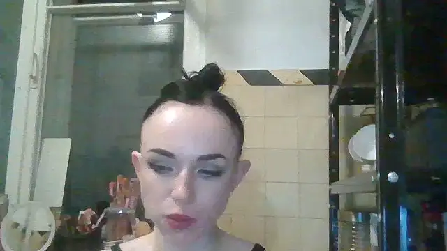 Trinsy_Love Live XXX-Chat