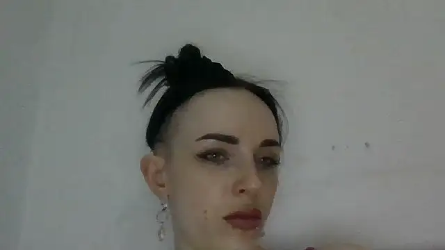 Trinsy_Love Chat XXX live