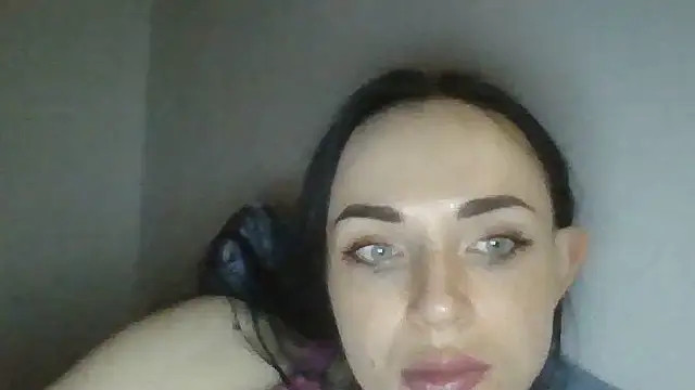 Chat XXX ao vivo de Trinsy_Love