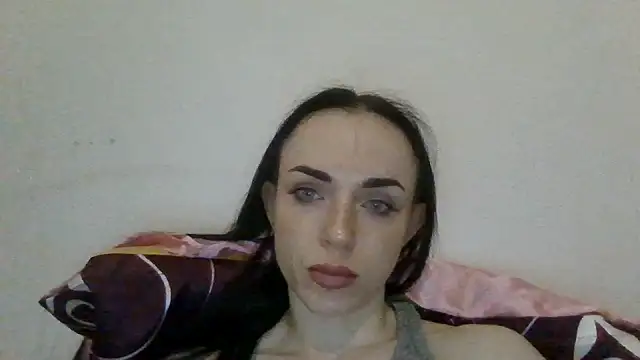 Czat XXX na żywo – Trinsy_Love