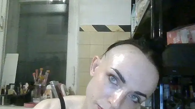 Trinsy_Love – Live XXX-chat