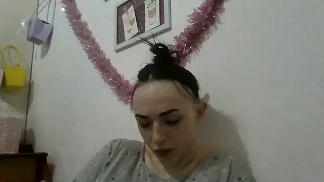 Trinsy_Love's Live XXX Chat