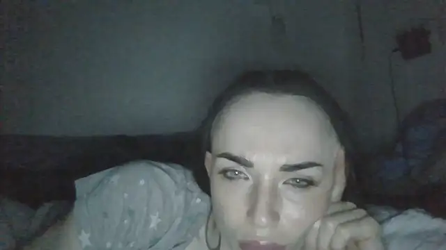 XXX chat uživo modela Trinsy_Love