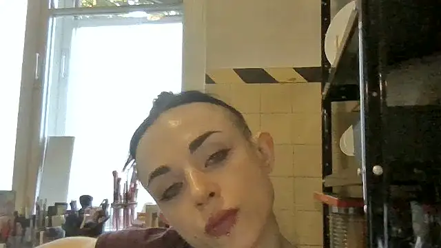 Trinsy_Love Live XXX-Chat