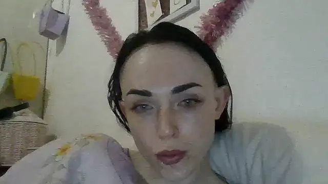 Chat +18 de Trinsy_Love ao vivo