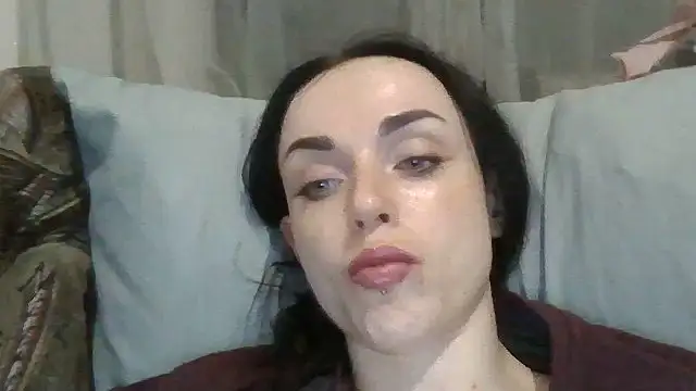 Trinsy_Love's Live XXX Chat