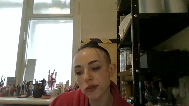 Chatroom XXX en direct de Trinsy_Love