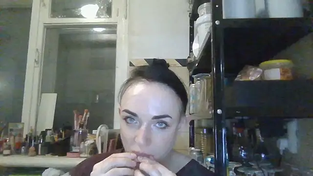 Chat XXX en directo de Trinsy_Love