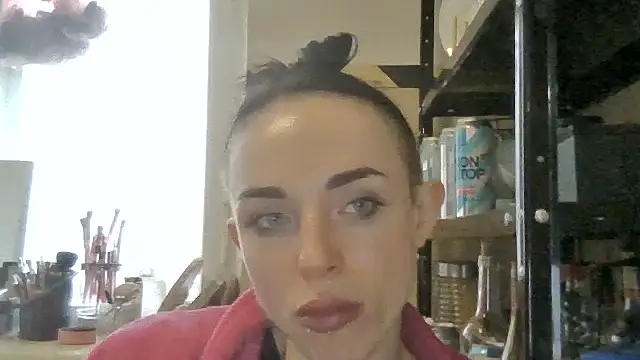 XXX chat uživo modela Trinsy_Love
