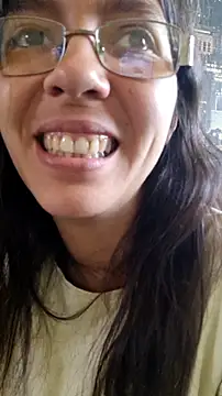 Chat +18 de rposhta1991 ao vivo
