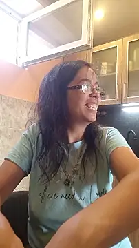 Chat +18 de rposhta1991 ao vivo
