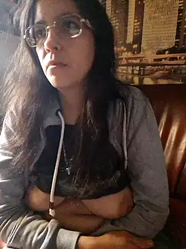 Chat +18 de rposhta1991 ao vivo