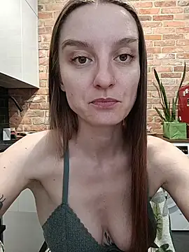 SluttyBanana Live XXX-chat