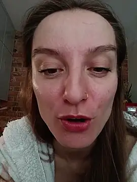 SluttyBanana – Kamerová šou
