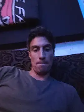 yupimund10's Webcam Show