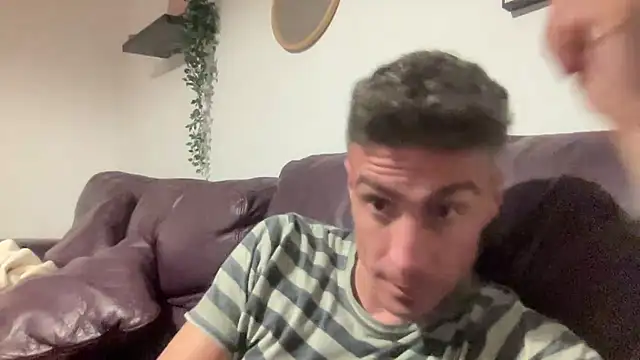 yupimund10 – webcam-show