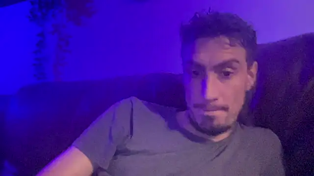 yupimund10's Webcam Show