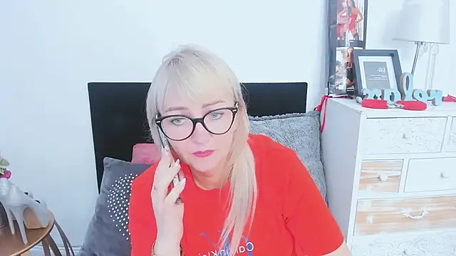 sweetMariina's Live XXX Chat