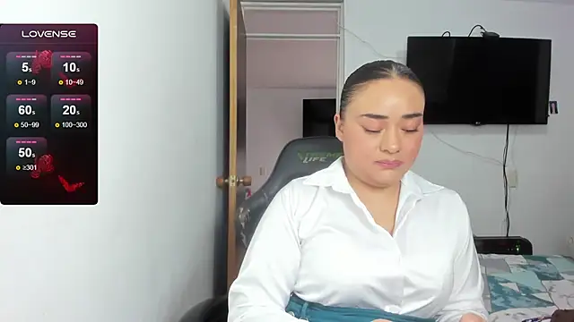 Živý XXX chat ReyleDoll