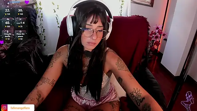 Chat +18 de Fallengangel ao vivo