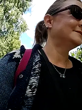 SwedishJenniferのウェブカメラショー