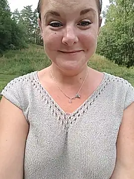 Онлайн чат XXX SwedishJennifer
