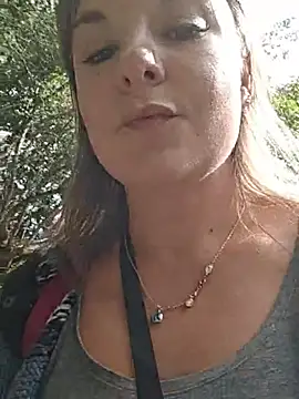 SwedishJennifer webcam show