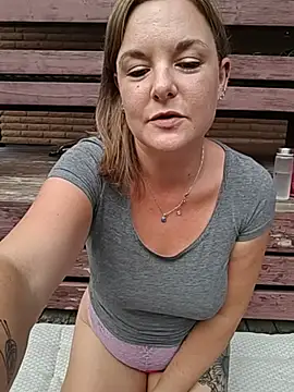 SwedishJennifer Webcamshow