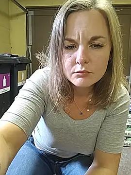 SwedishJennifer Chat XXX live